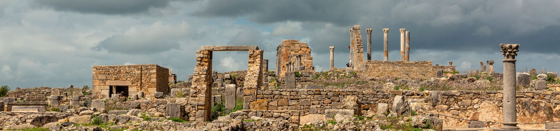 Image of Chefchaouen to Fes: History & Flavors