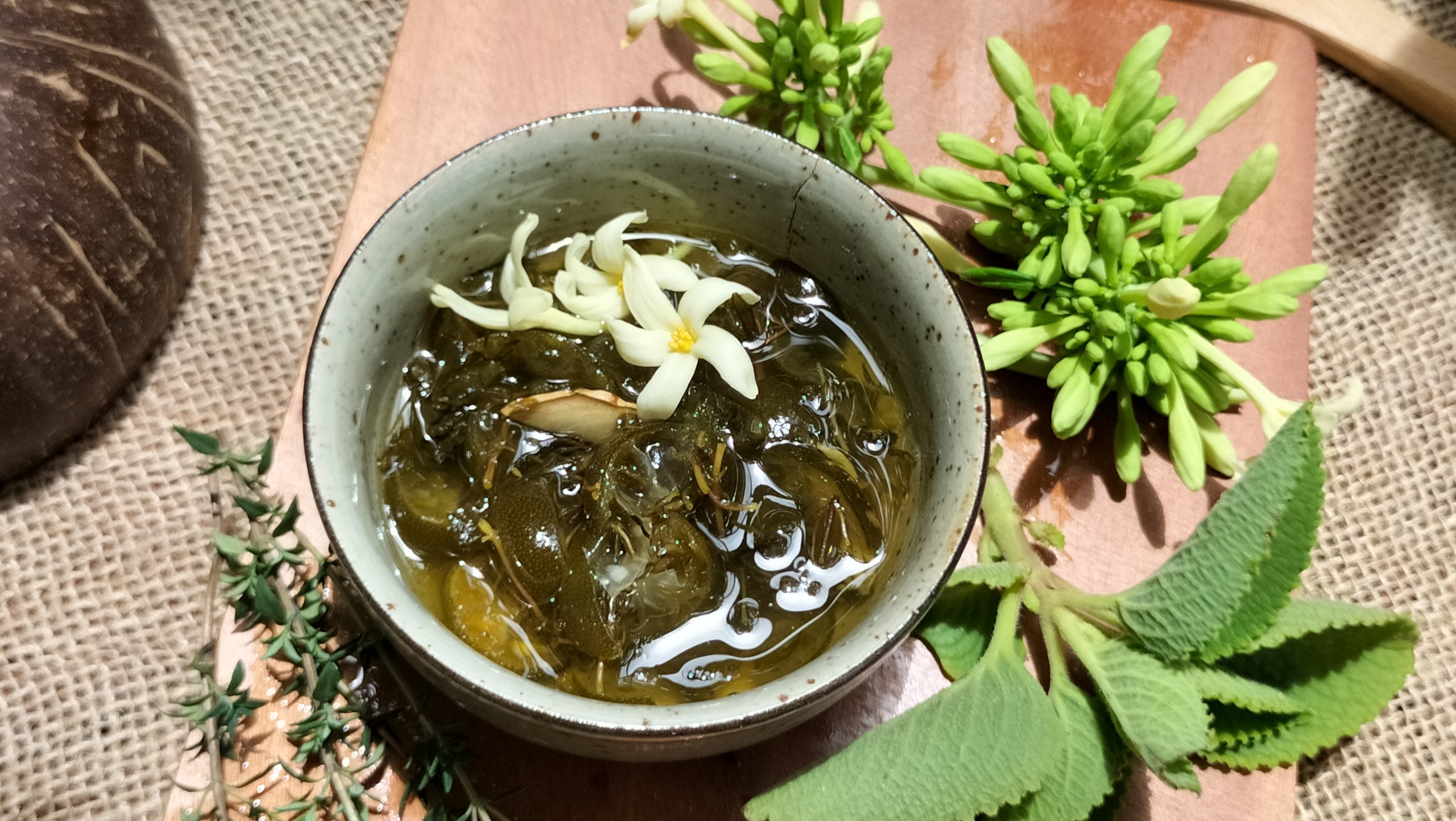 Aromatic Flavors: Discover the Power of Herbs