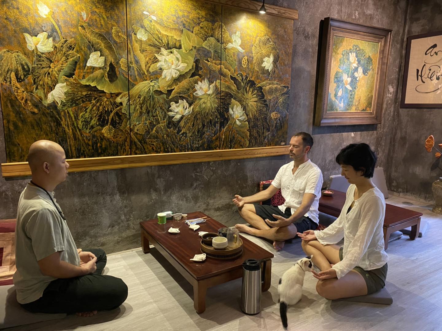 Vietnamese Master Tea Ceremony In Hanoi