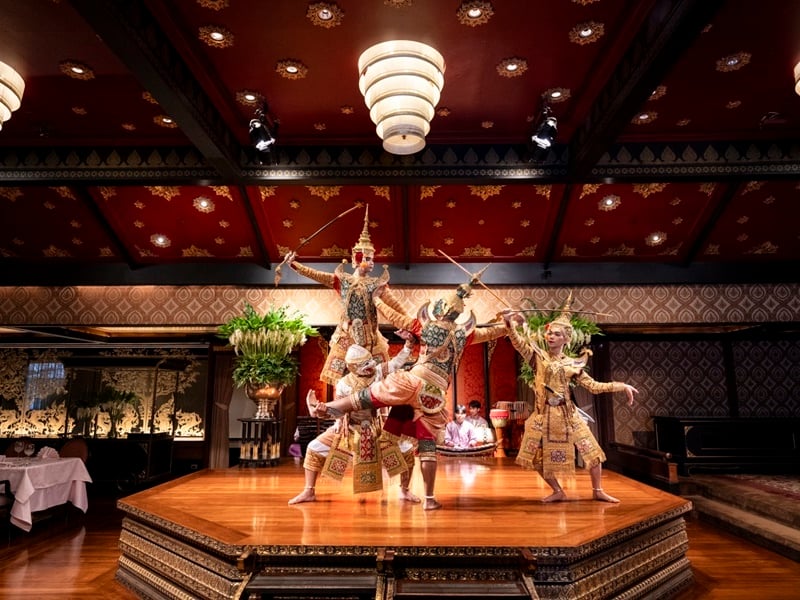 Dinner & Show at Sala Rim Nam