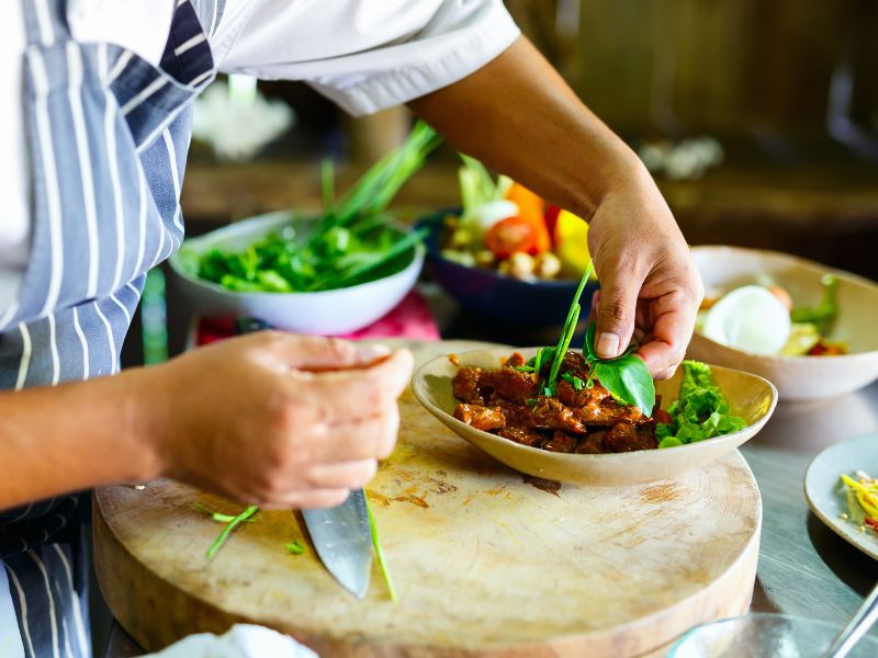 Traditional Market and Cooking Class in Seoul