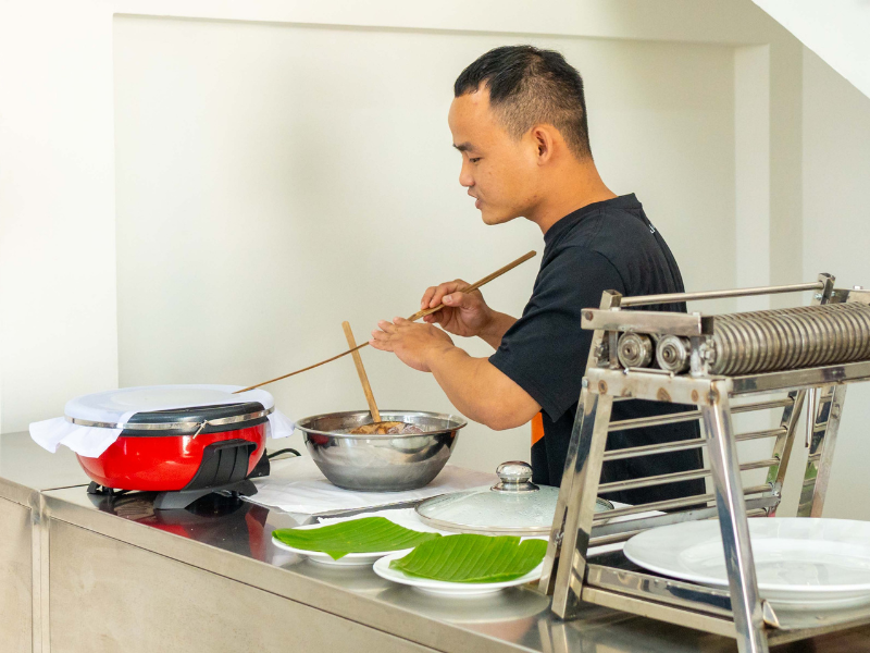 From Lanterns to Ladles: A Hoi An Social Impact Experience