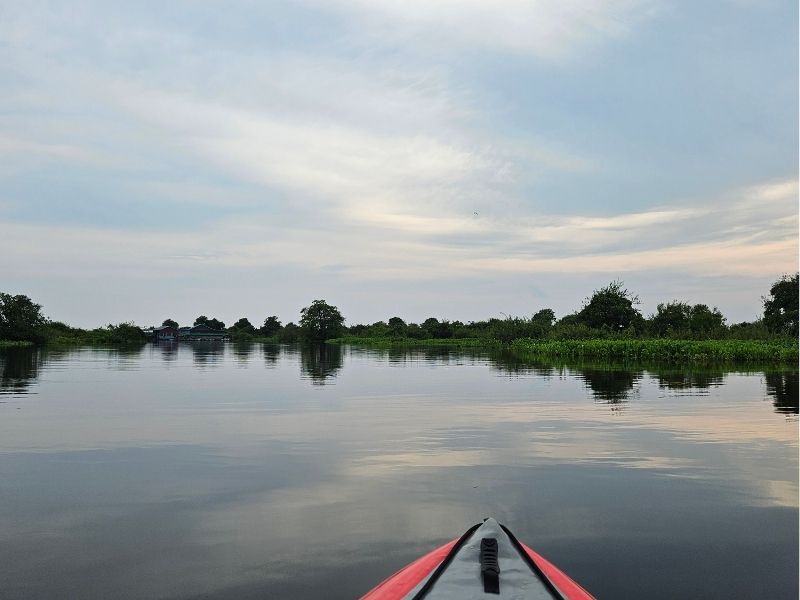 Kayaking the Tonle Sap