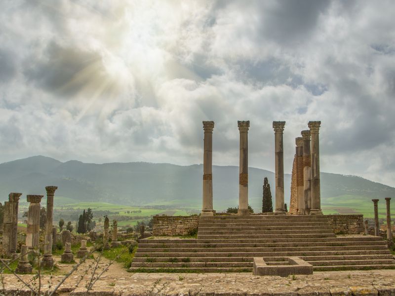 Chefchaouen to Fes: History & Flavors