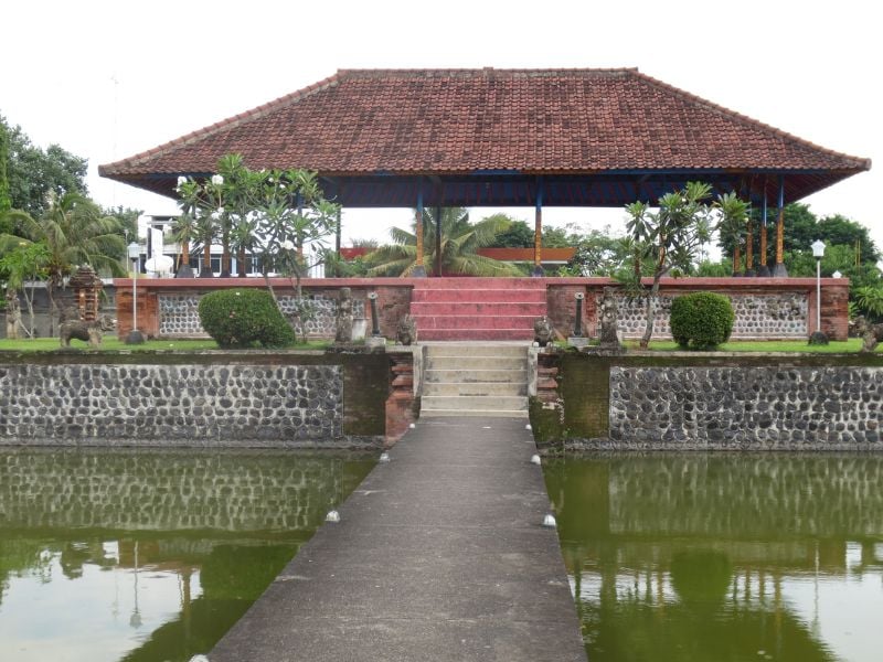 Lombok Sasak Culture