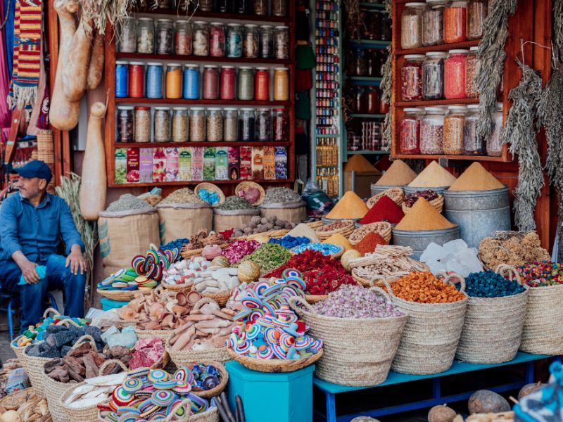 Standalone - Marrakech Medina Insights - With Vehicle