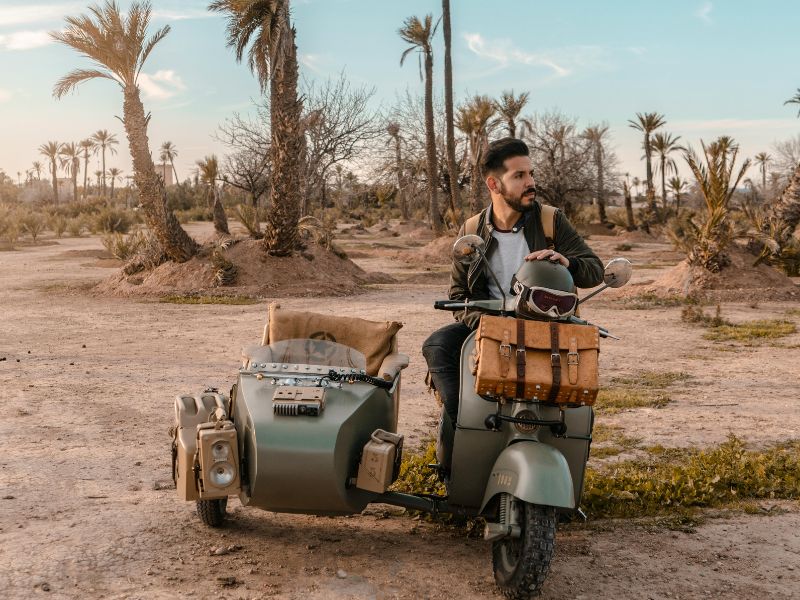 Vintage Sidecar Medina Adventure