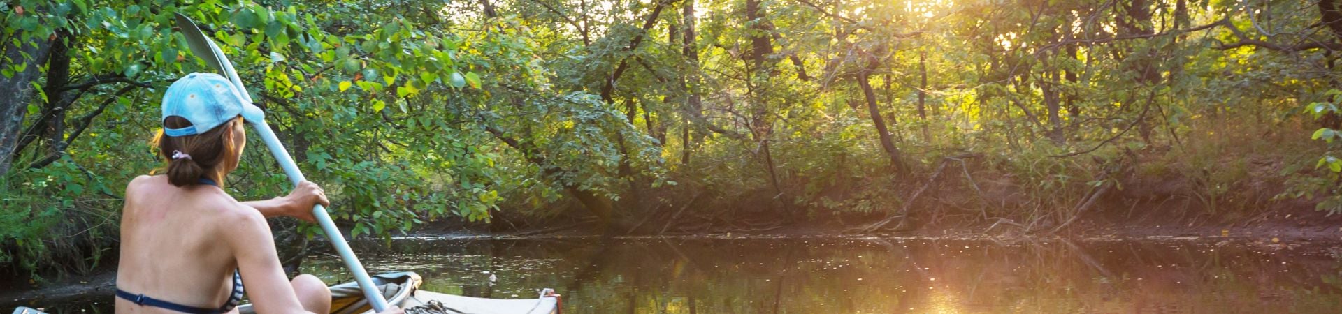 Image of Family Rainforest Kayak and Orang Utans