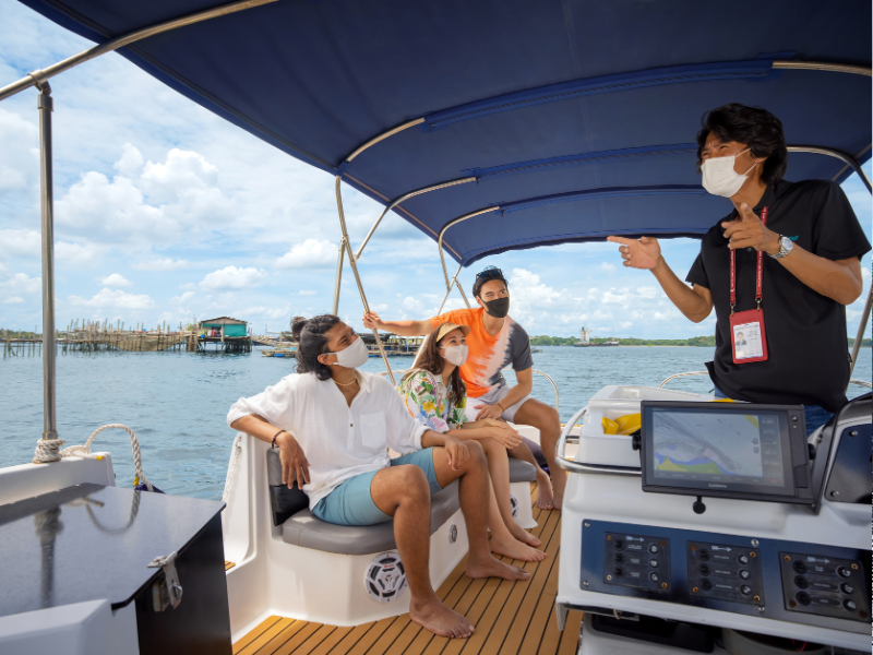 Singapore Boat Adventure