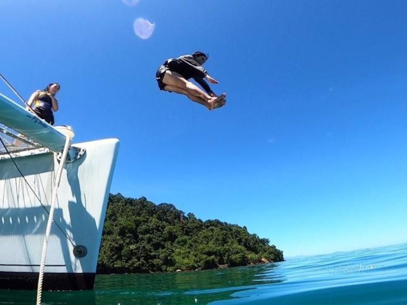 Morning Catamaran Sail & Snorkel