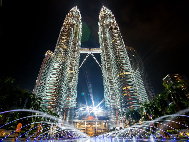Petronas Twin Towers Architecture Tour