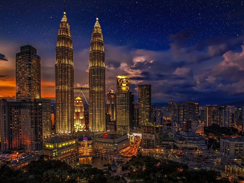 Petronas Twin Towers Architecture Tour