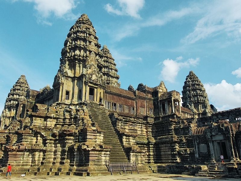 Angkor Wat with 60s Style & Sophistication