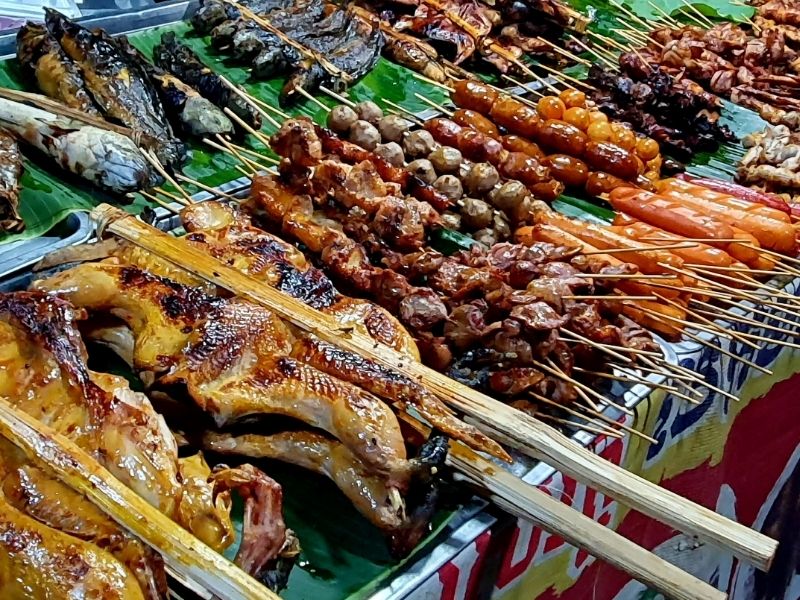 Cambodian Street Food Discovery