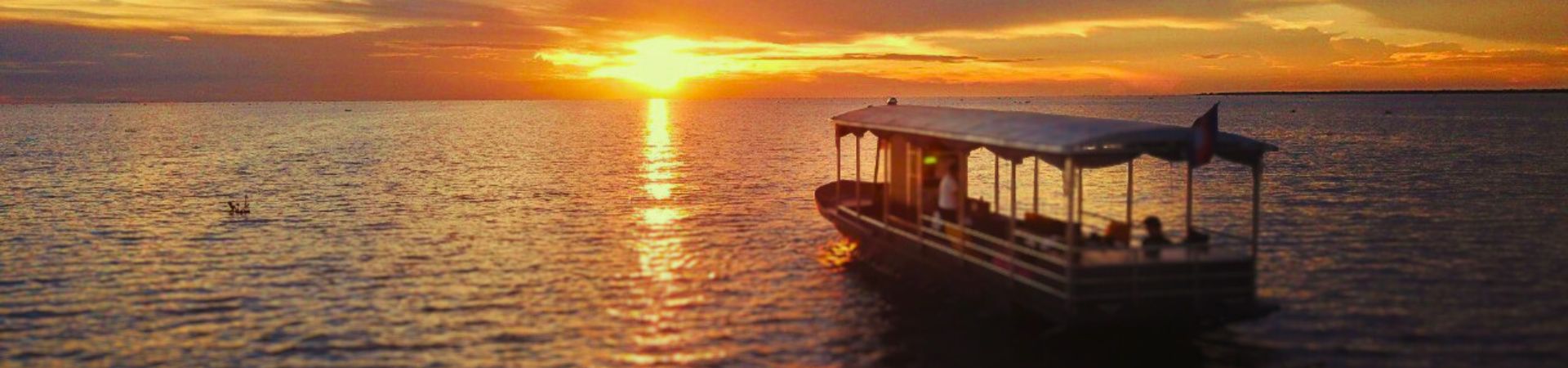 Image of Champagne Sunset Private Floating Village Cruise