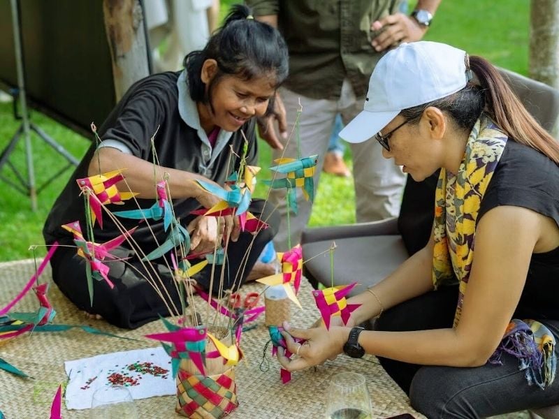 Dinner In The Rice Fields (join-in)
