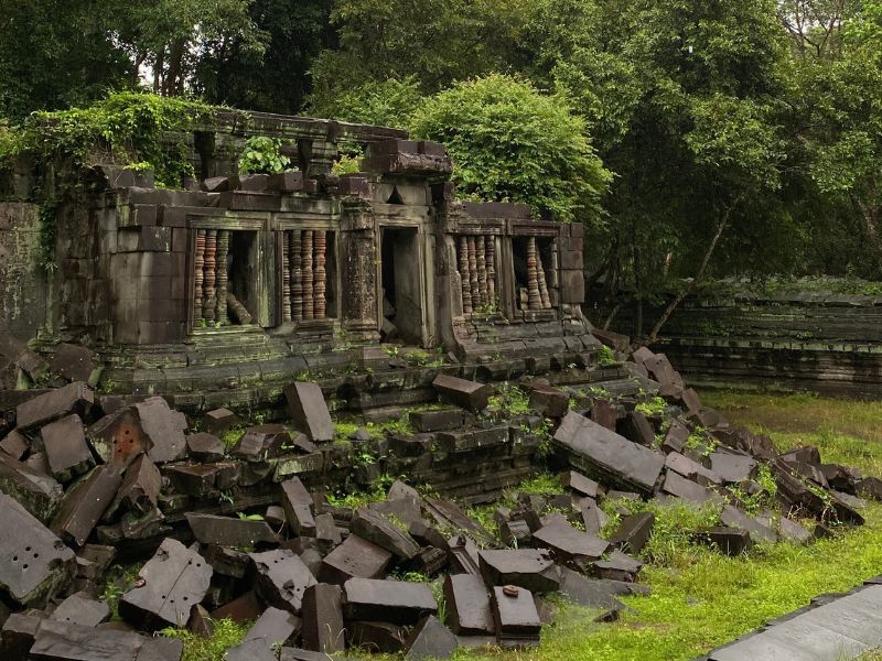 Kampong Khleang & Beng Mealea