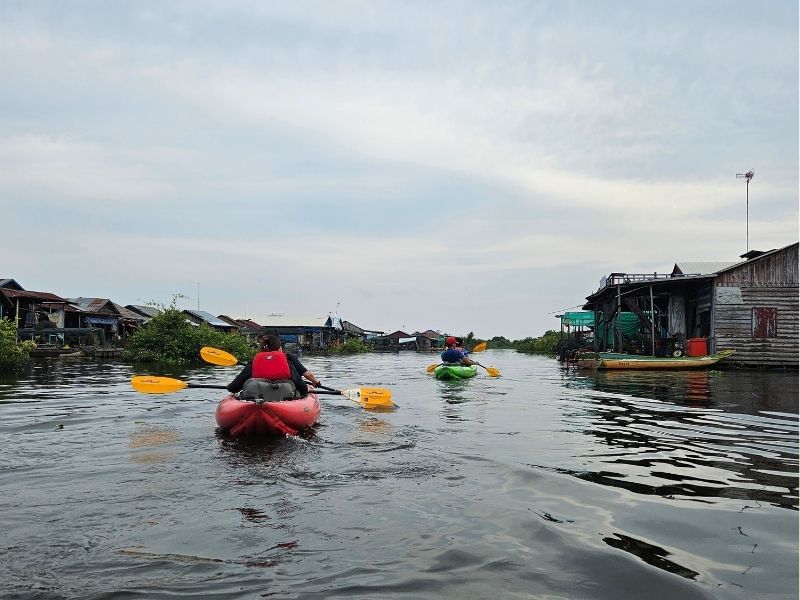 Kayaking the Tonle Sap