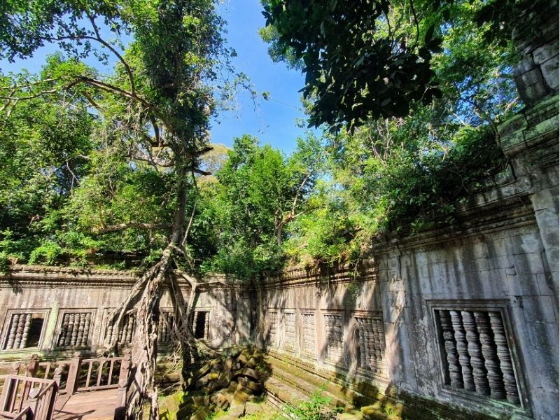 Koh Ker and Beng Mealea temples