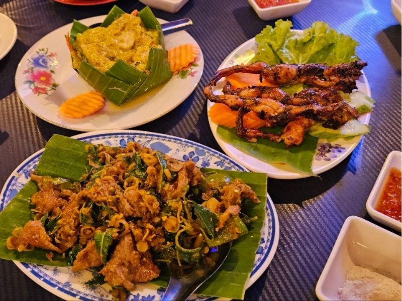 Phnom Penh Nightlife by Remork