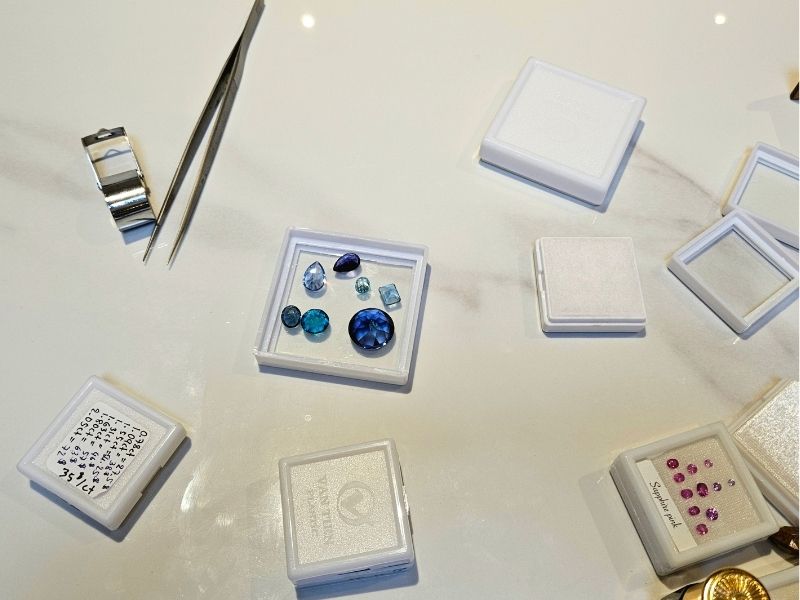 Phnom Penh Gemology Workshop - Secrets of the Stones