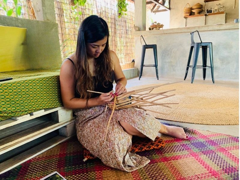 Traditional Handicraft Hyacinth Weaving