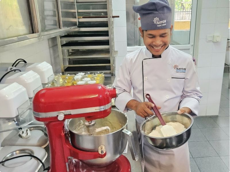 Young Pastry Chefs Baking for Good