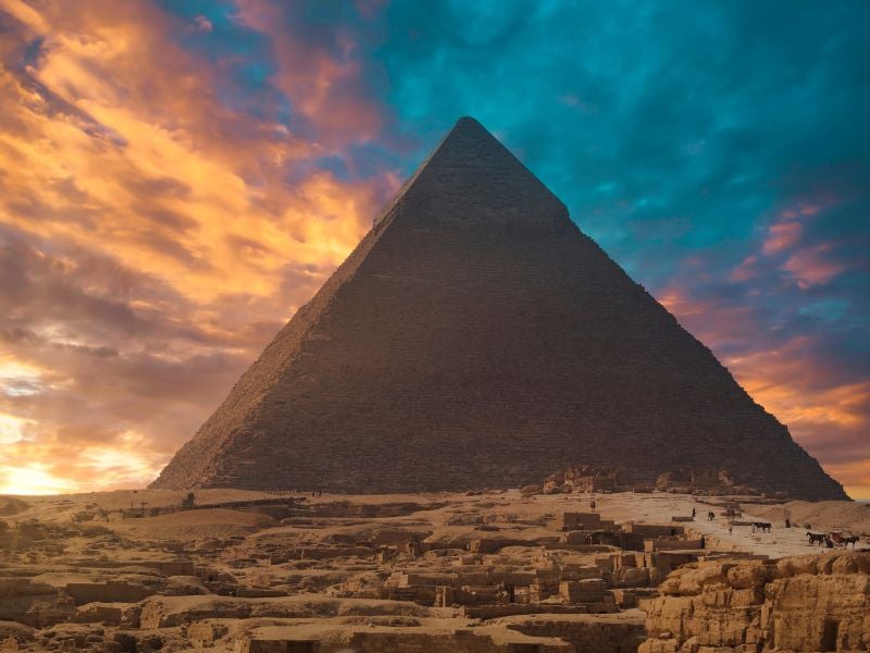 Giza In Private