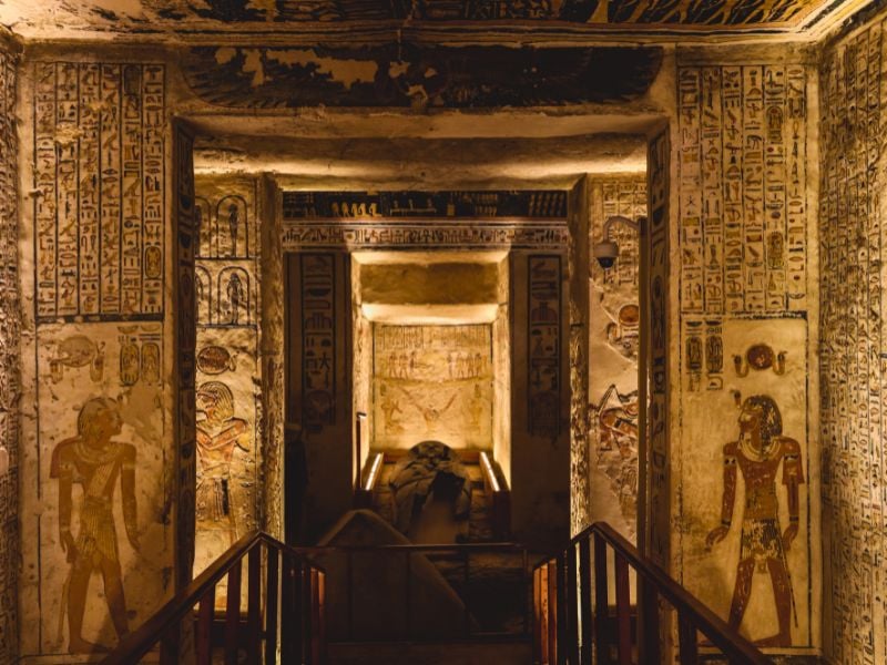 Valley of the Kings in Private