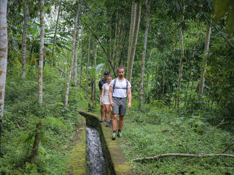 Penempahan Village Walk