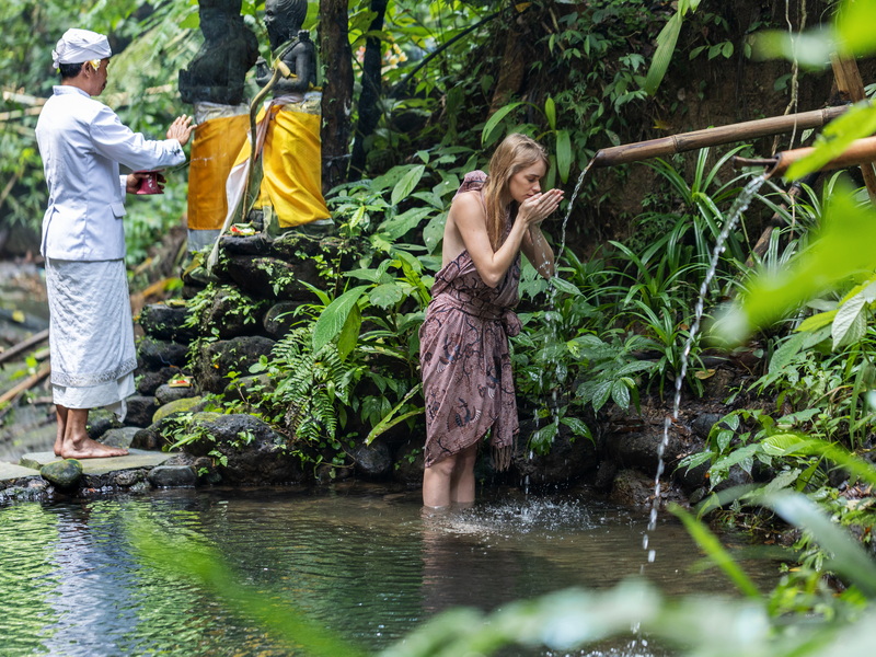 Sunrise Bliss with A Feast for the Senses