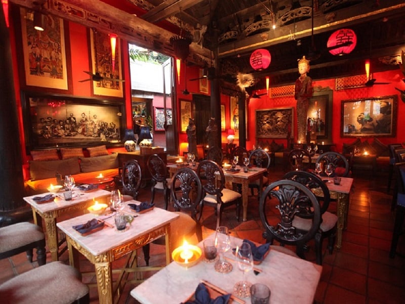 Tanah Lot and Royal Dinner