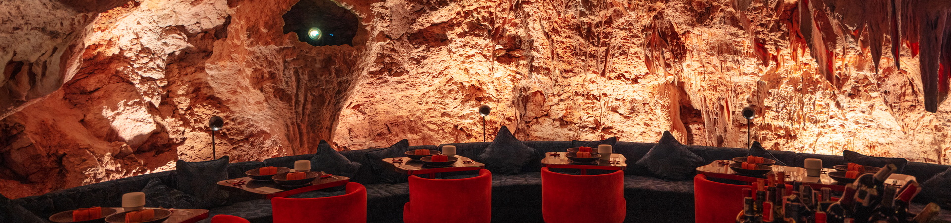 Image of Uluwatu Temple and Cave Dining Experience