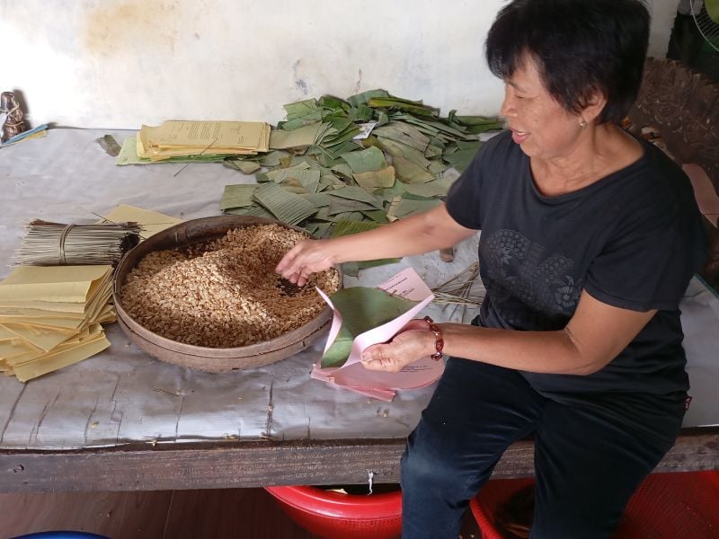 Uncover A Library’s Hidden Gems