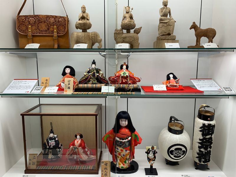 Crafts & Secrets of Asakusa