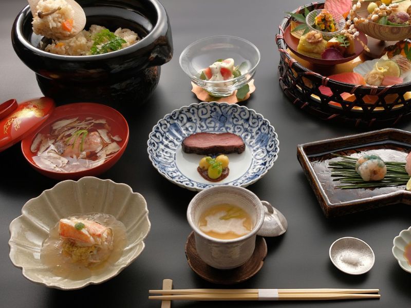 Dinner with Geisha Performance