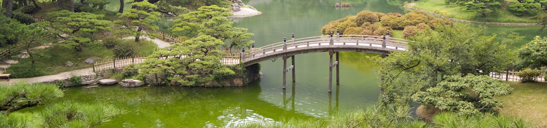 Image of Gardens and Bonsai of Takamatsu