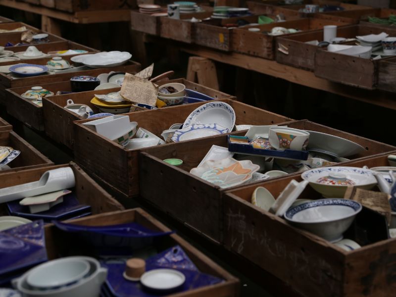 Porcelain Treasures of Arita