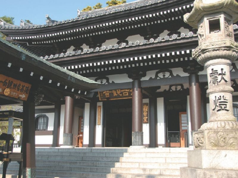 The Merry Monk of Kamakura