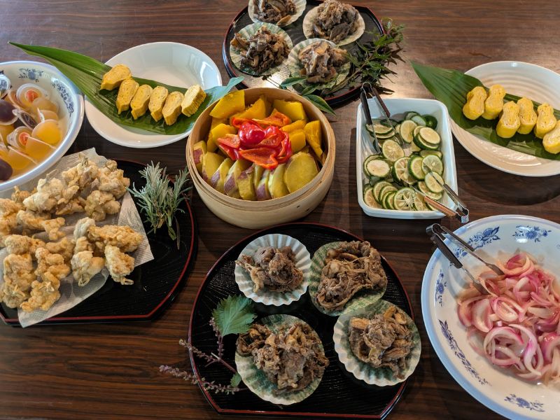 Waterfall Valley Hiking and Bento Making in Mie