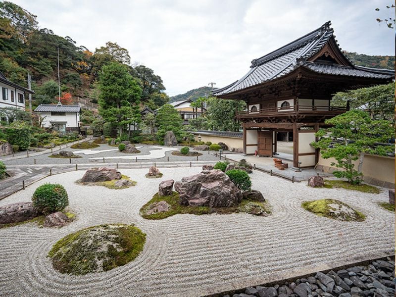 Zen Morning in Kinosaki