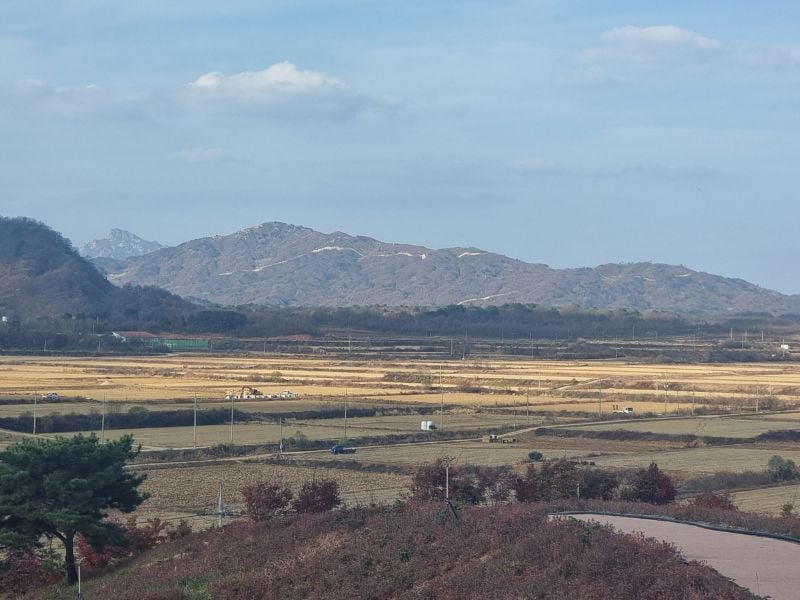 Between Two Koreas: Cheorwon DMZ Tour