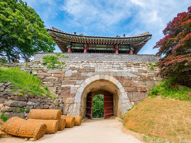Gwangju: Nature and Artistic Heritage