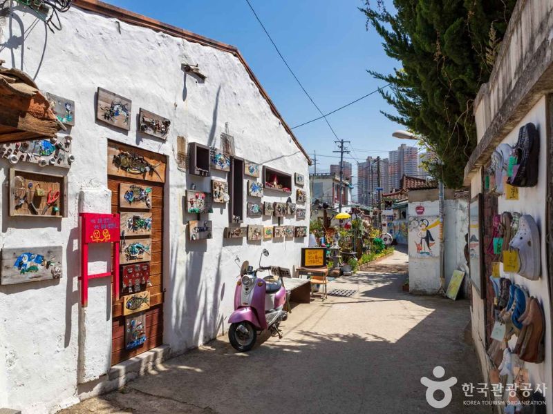 Half-Day Gwangju Cultural Highlights