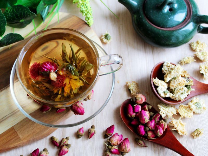 Healing with Flower Tea in Busan