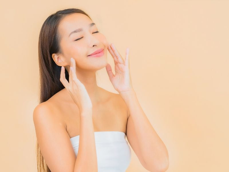 Korean Facial Hydration & Glow Experience