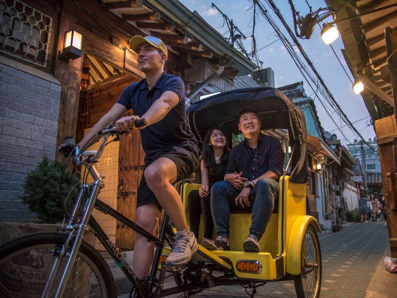 Seochon Evening Tour with Pedicab