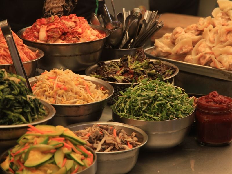 Seoul Eve Tour & Street Food Dinner by Public Transport