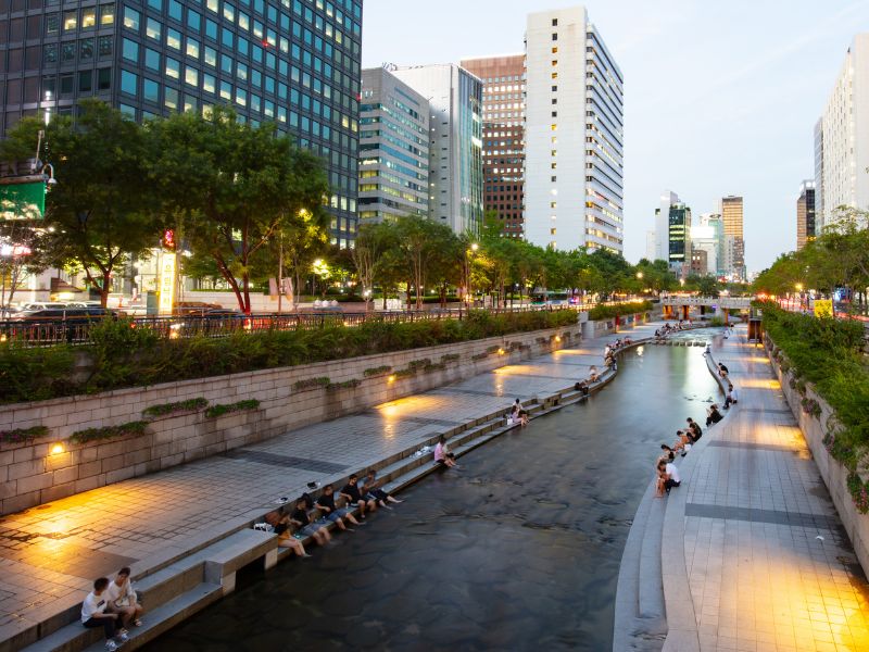 Seoul Retro Town Tour with Pedicab