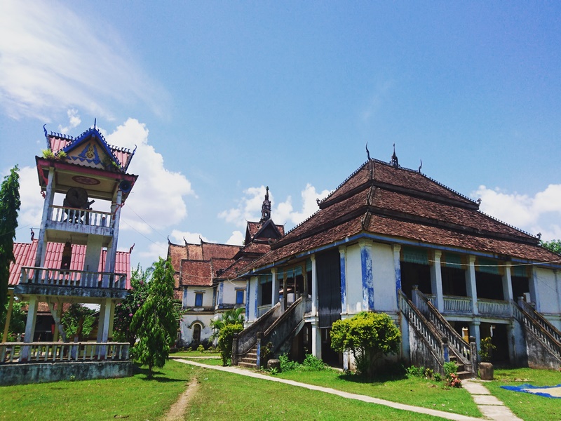 A Southern Village Walk